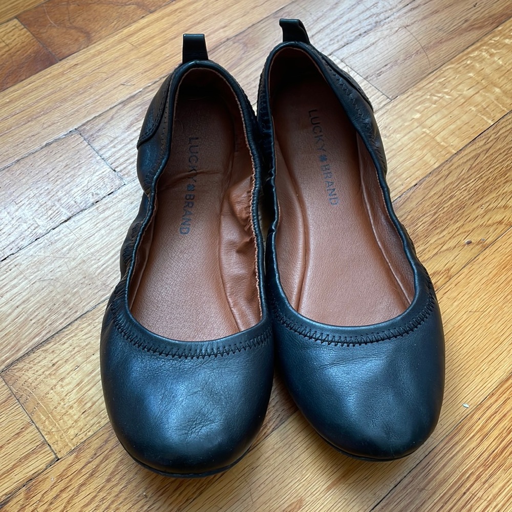 Lucky brand flats